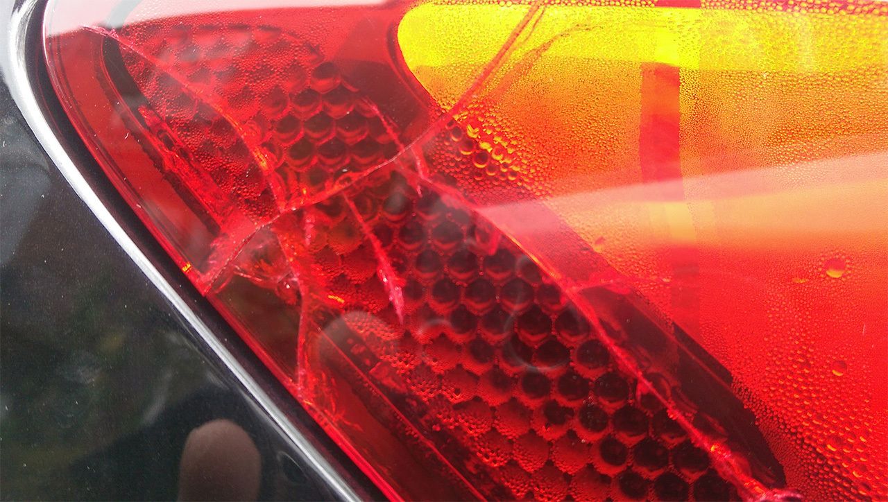 Seat leon condensation crack rear break light