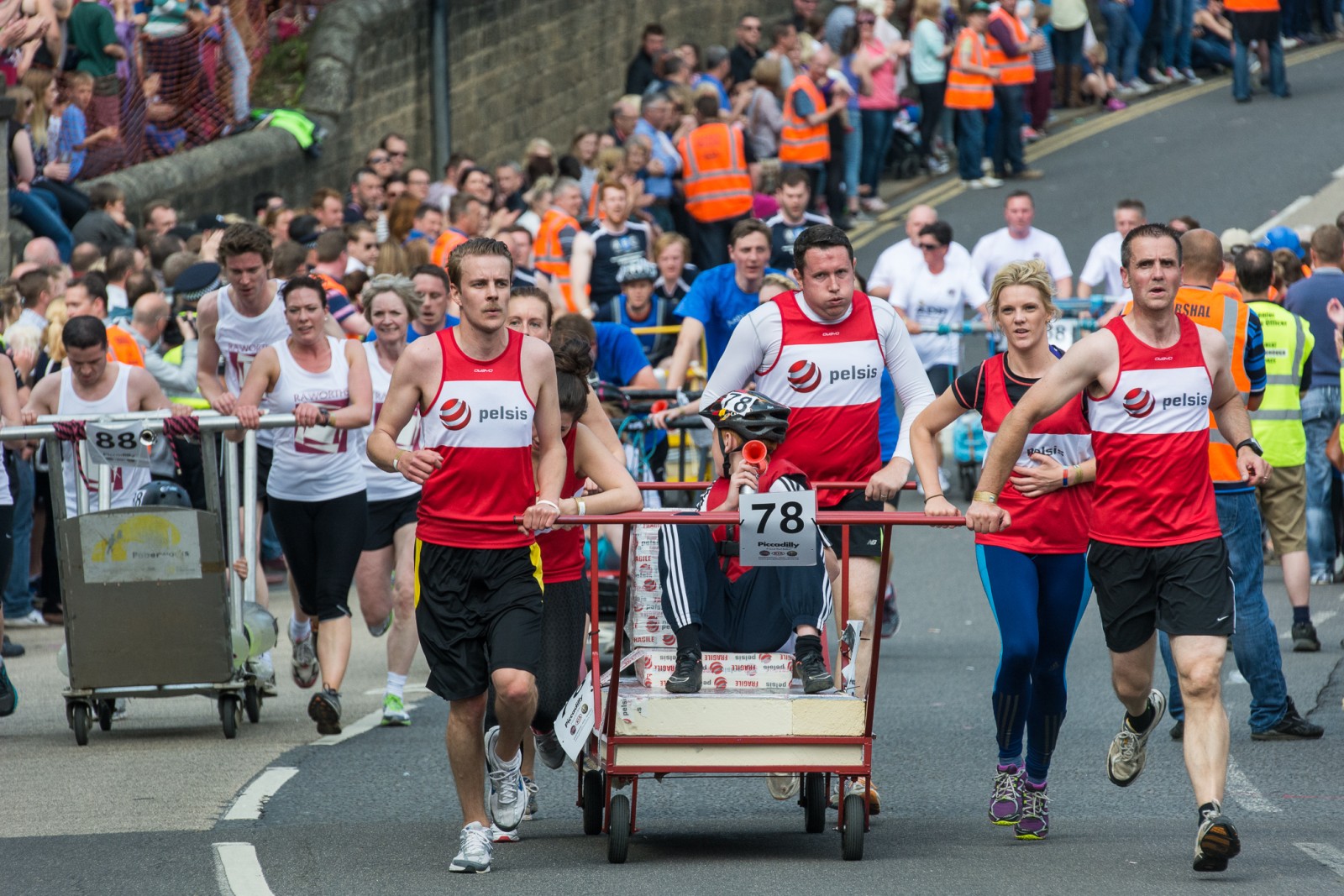 Knaresborough Bed Race 2015